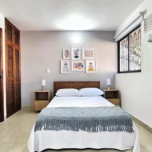 Couples Retreat In Laureles Estadio Private Studio, 1br 1bath Kit Apartamento